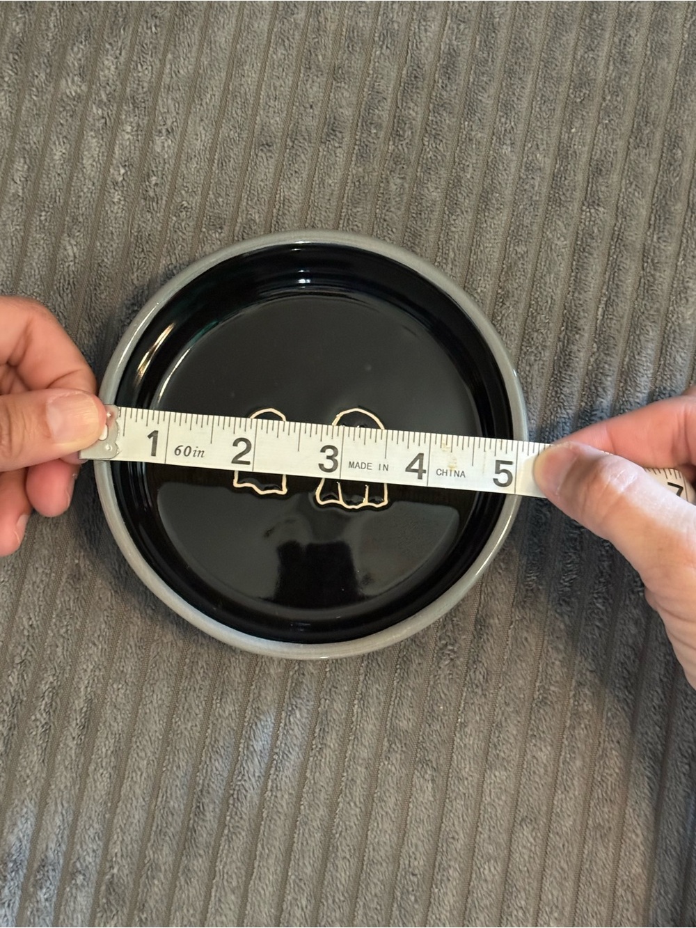 Rae Dunn Gray & Black Ceramic 🐈⬛ Cat Bowl SPOOKY w/ Ghosts 👻 on Int NWT - Picture 4 of 4